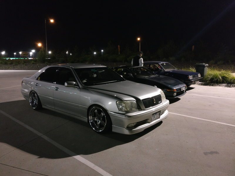 Illustration for article titled That time I was out with my friend's ultra rare JDM Crown and we saw another Crown and it was the best night ever